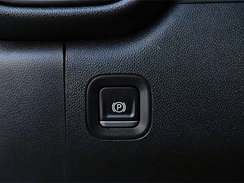 Used 2025 Chevrolet Silverado 1500 W/T w/ WT Safety Package image 20