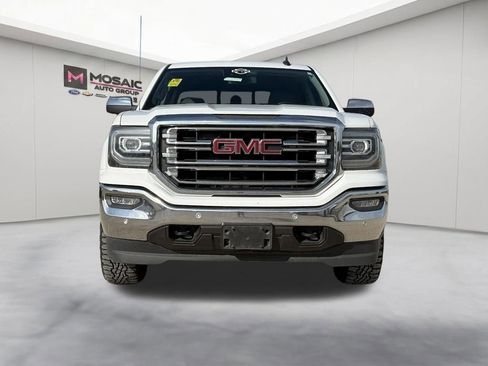Used 2018 GMC Sierra 1500 SLT AWD/4WD image 3