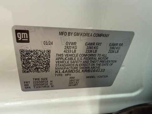 Used 2024 Buick Encore GX Sport Touring FWD image 40