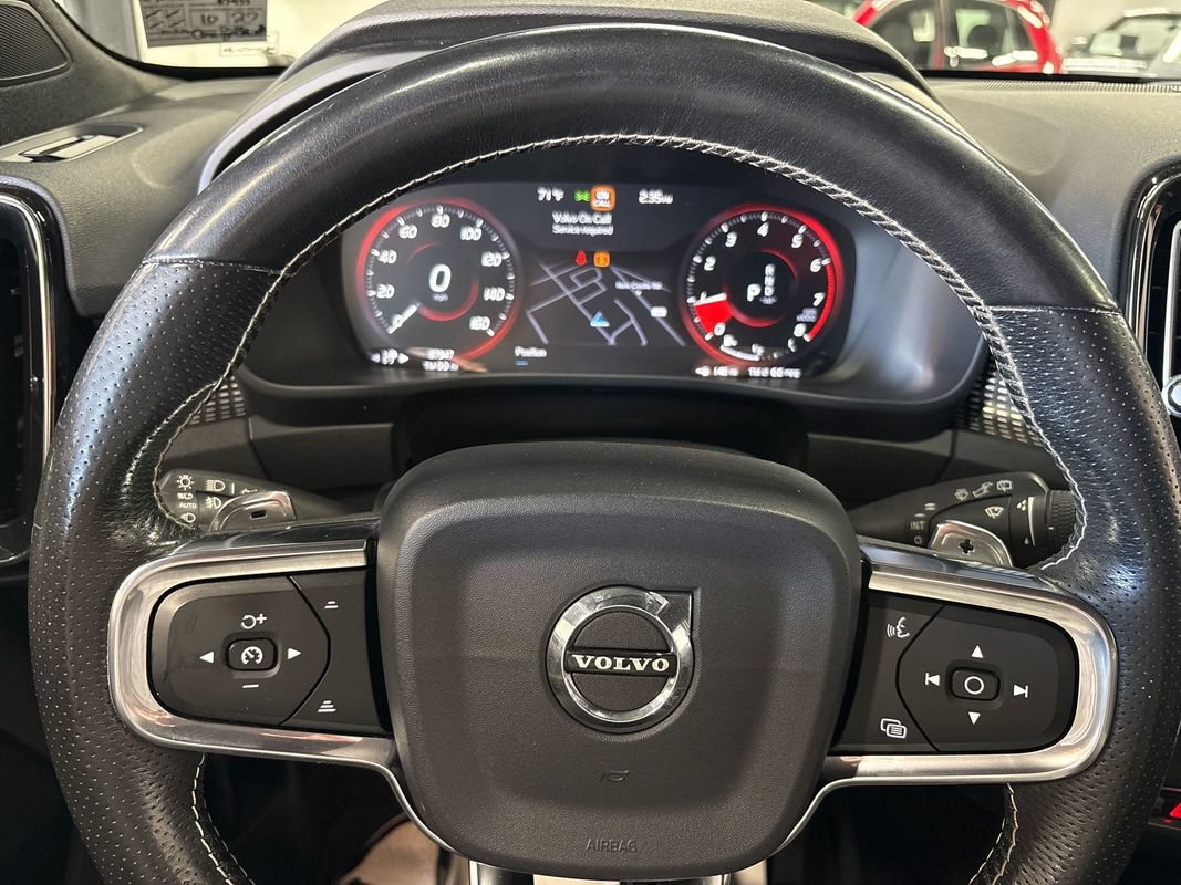 Used 2019 Volvo XC40 T5 R-Design AWD/4WD image 40