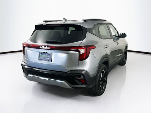 Used 2025 Kia Seltos S image 9