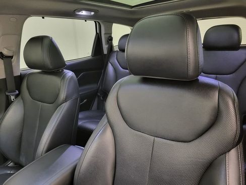 Used 2020 Hyundai Santa Fe Limited w/ Cargo Package image 38