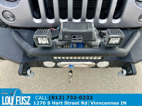 Used 2018 Jeep Wrangler Unlimited Sport S AWD/4WD image 21