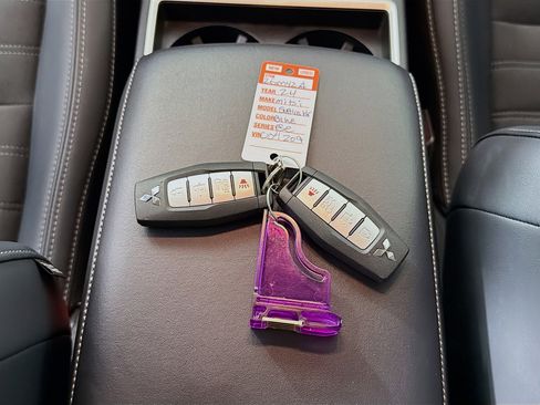 Used 2024 Mitsubishi Outlander SE image 32