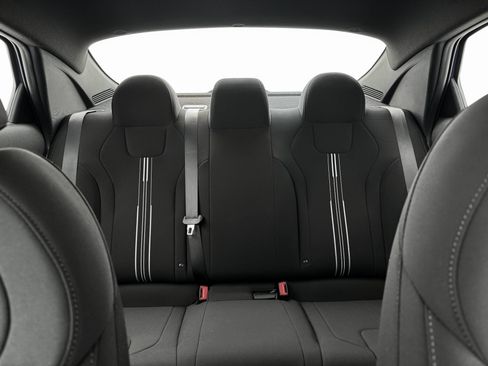 New 2025 Hyundai Elantra Sport FWD image 16