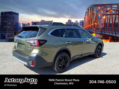 Used 2021 Subaru Outback Touring XT AWD/4WD image 3