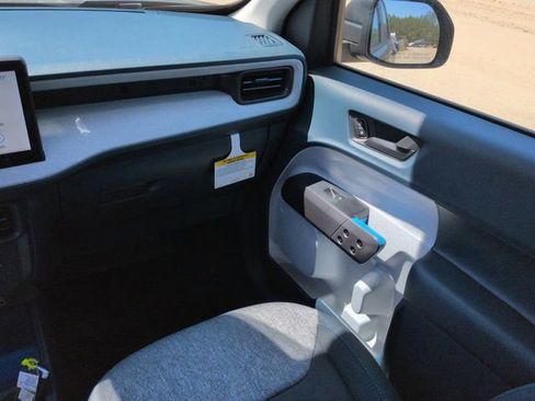 New 2026 Ford Maverick XLT FWD image 17