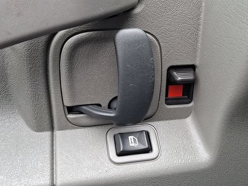 Certified 2024 Chevrolet Express 2500 w/ Driver Convenience Package RWD image 12