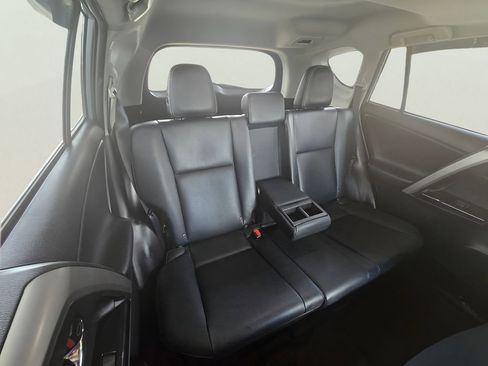 Used 2017 Toyota RAV4 Limited FWD image 40