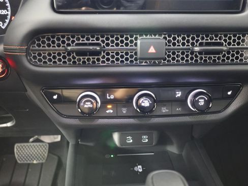 New 2026 Honda HR-V Sport image 15