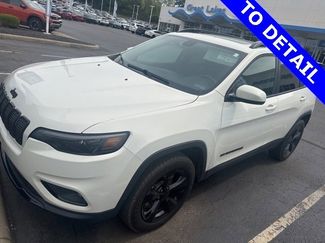 Used 2019 Jeep Cherokee Latitude Plus image 1