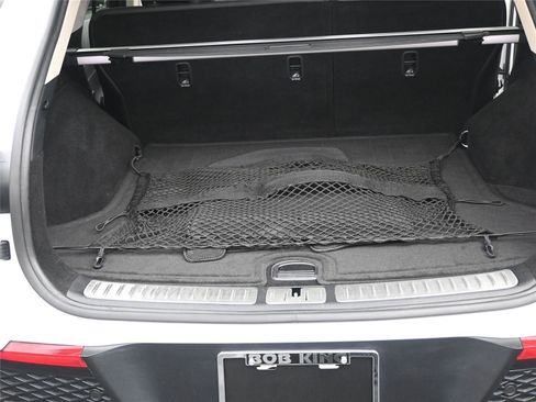 Used 2025 Genesis GV70 2.5T w/ Select Package image 7