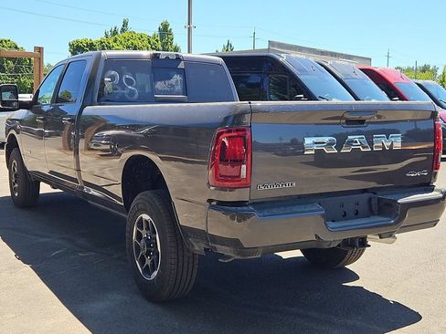 New 2026 RAM 2500 Laramie AWD/4WD image 5