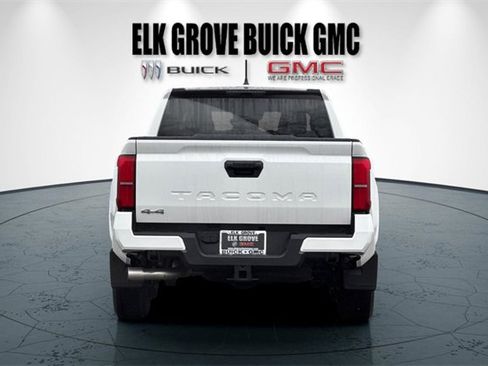 Used 2025 Toyota Tacoma SR5 image 5