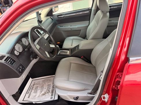 Used 2007 Chrysler 300 Touring w/ Comfort/Convenience Group RWD image 12