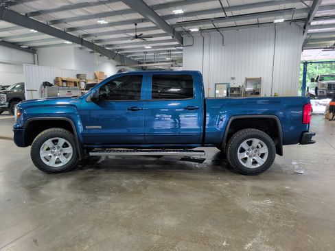 Used 2018 GMC Sierra 1500 SLE w/ Elevation Edition AWD/4WD image 5