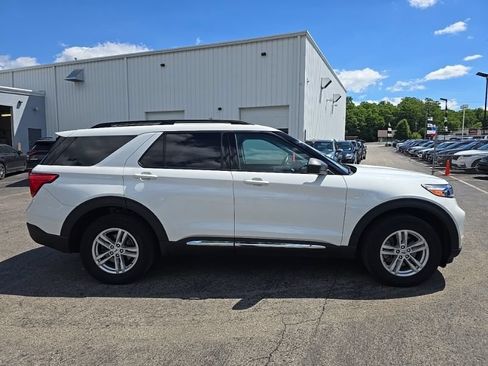 Used 2023 Ford Explorer XLT w/ Class IV Trailer Tow Package AWD/4WD image 9