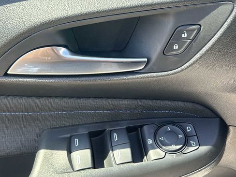 New 2026 Buick Envista Sport Touring image 23