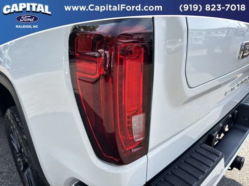 Used 2026 GMC Sierra 1500 AT4 w/ AT4 Premium Package AWD/4WD image 15