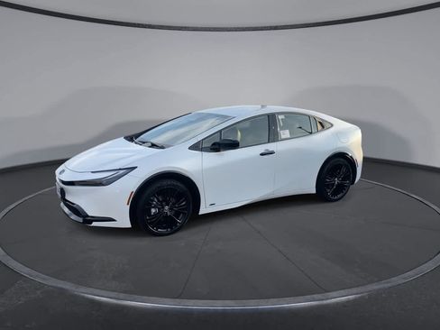 New 2026 Toyota Prius AWD image 4