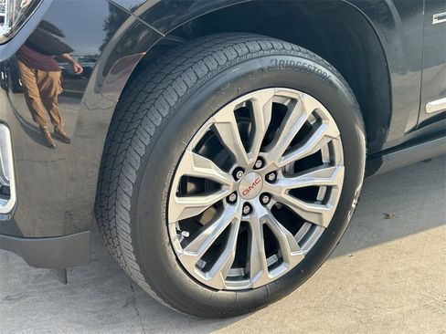 Used 2022 GMC Yukon Denali image 9