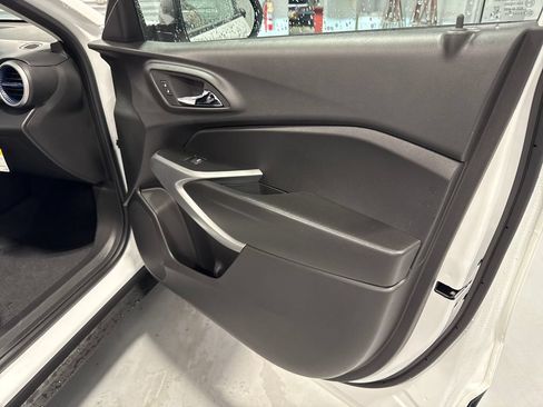 New 2026 Chevrolet Trax LS FWD image 32