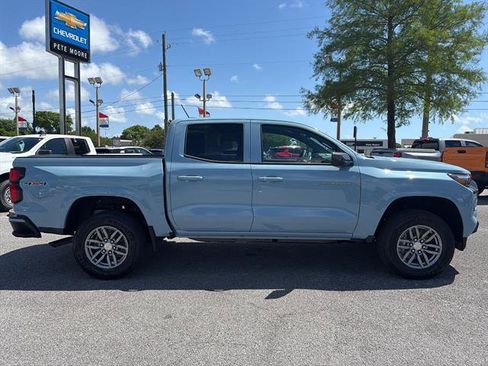 New 2026 Chevrolet Colorado LT w/ LT Convenience Package AWD/4WD image 4