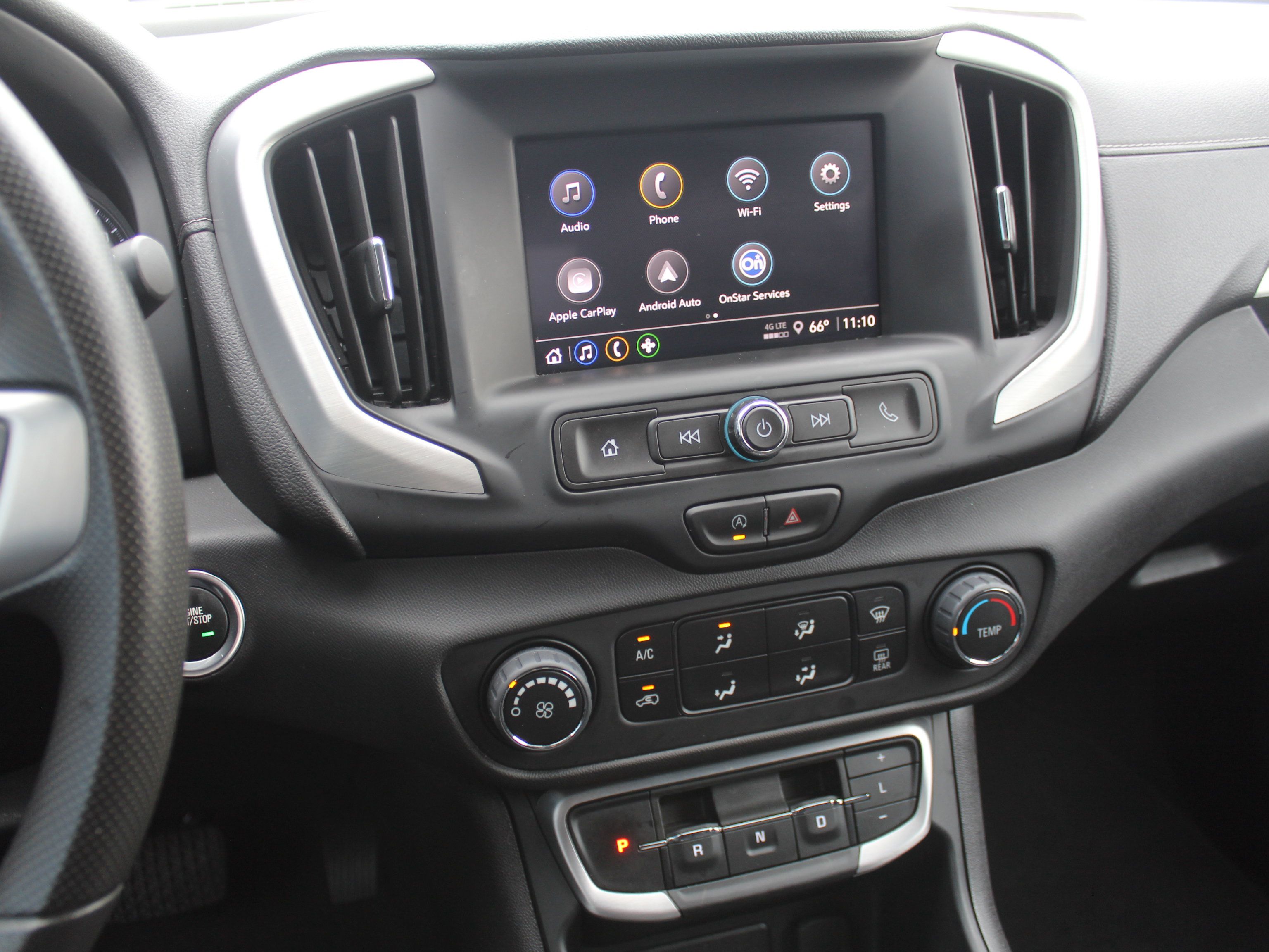 Used 2024 GMC Terrain SLE AWD/4WD image 18