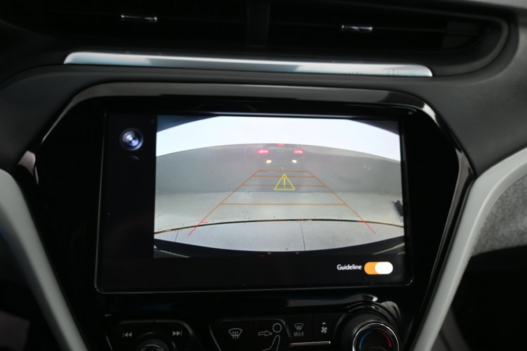 Used 2020 Chevrolet Bolt LT FWD image 7