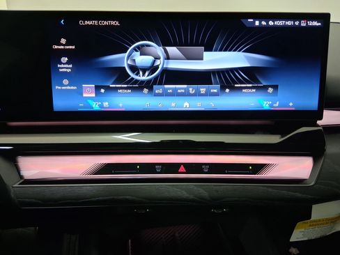 New 2026 BMW 530i w/ M Sport Package image 22