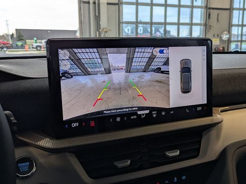 New 2026 Ford Explorer Active w/ Active Comfort Package image 15