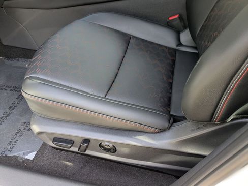 New 2026 Nissan Sentra SR image 13