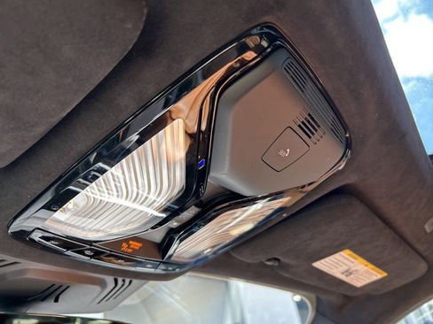 Used 2021 BMW X7 xDrive40i w/ M Sport Package image 46