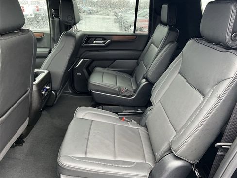 Certified 2025 GMC Yukon XL Denali image 22
