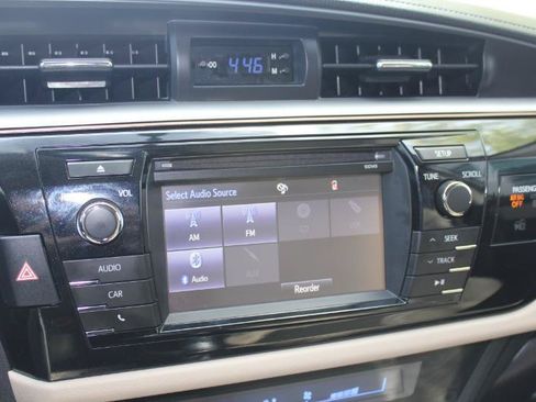 Used 2014 Toyota Corolla LE w/ Protection Package FWD image 24