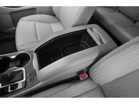 Used 2015 Toyota Highlander Limited Platinum AWD/4WD image 15