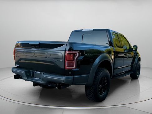 Certified 2018 Ford F150 Raptor w/ Equipment Group 802A Luxury AWD/4WD image 27