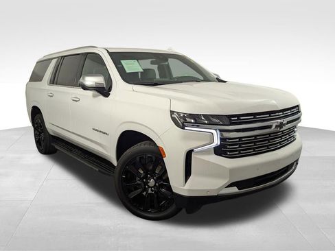 Used 2023 Chevrolet Suburban Premier image 57