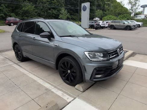 Certified 2021 Volkswagen Tiguan SE R-Line AWD/4WD image 7