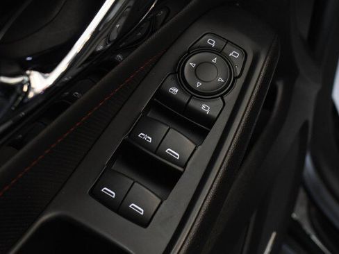 Used 2023 Chevrolet Traverse RS AWD/4WD image 27