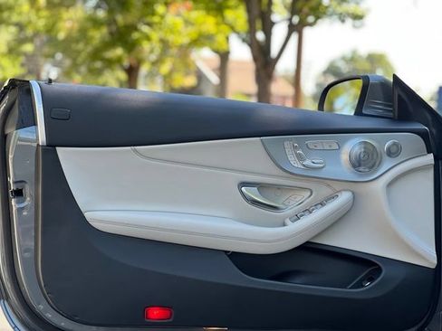 Used 2017 Mercedes-Benz C 300 4MATIC Cabriolet image 18