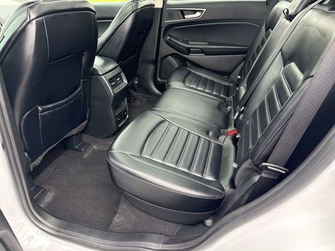 Used 2024 Ford Edge SEL w/ Convenience Package AWD/4WD image 17