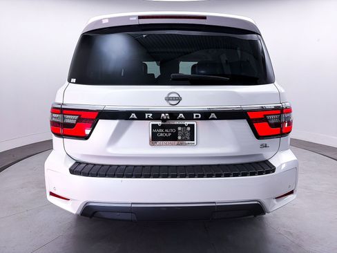 Used 2023 Nissan Armada SL RWD image 16