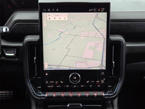 Used 2025 GMC Yukon AT4 Ultimate AWD/4WD image 18