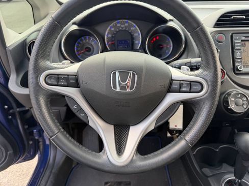 Used 2013 Honda Fit Sport image 23