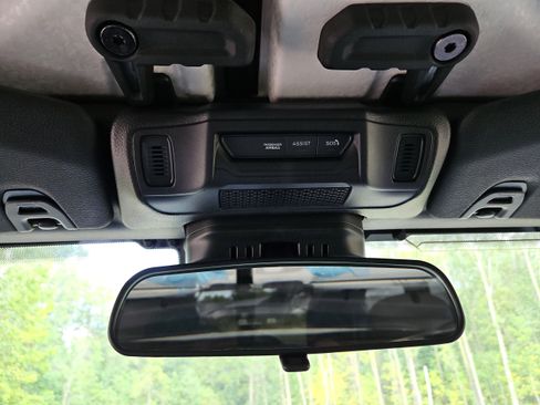 New 2024 Jeep Wrangler Sport S image 18