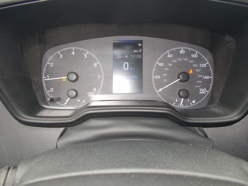 Used 2023 Toyota Corolla LE image 13