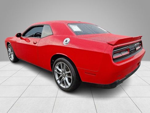 Used 2022 Dodge Challenger GT AWD/4WD image 7