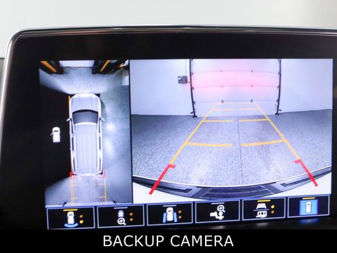 Used 2021 GMC Yukon XL SLT w/ SLT Luxury Plus Package image 20