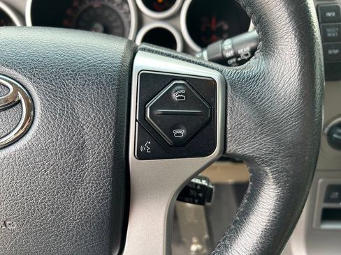 Used 2014 Toyota Sequoia SR5 AWD/4WD image 11